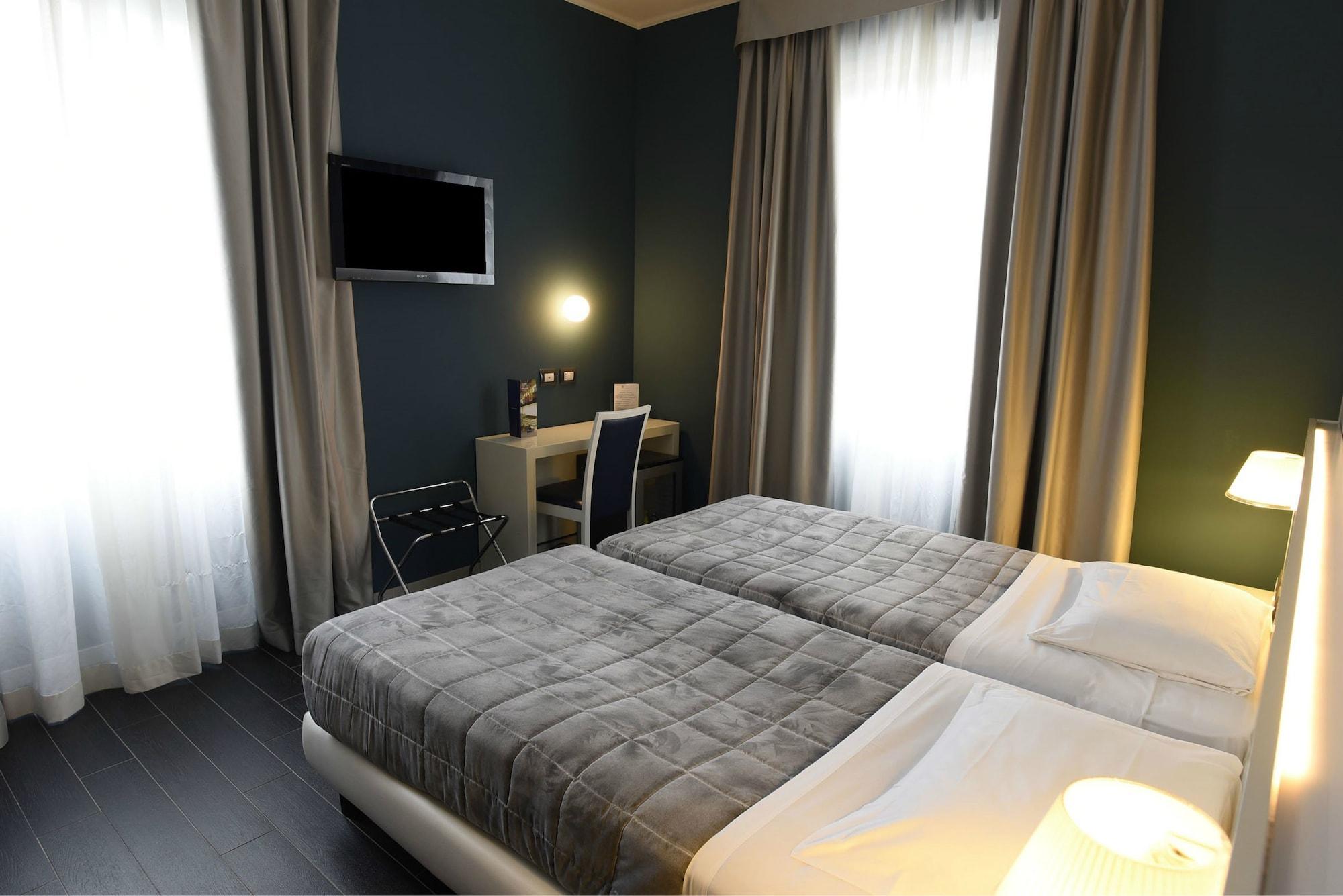 Smart 4* Milán
